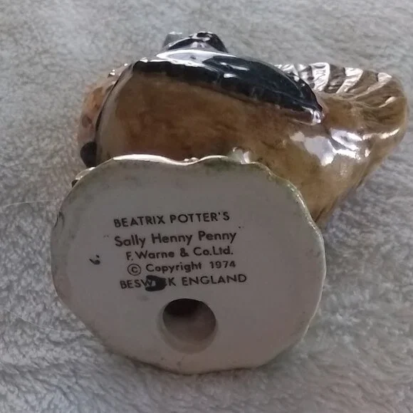 Beatrix Potter's  Sally Henny Penny  vintage 1974 - Picture 3 of 3
